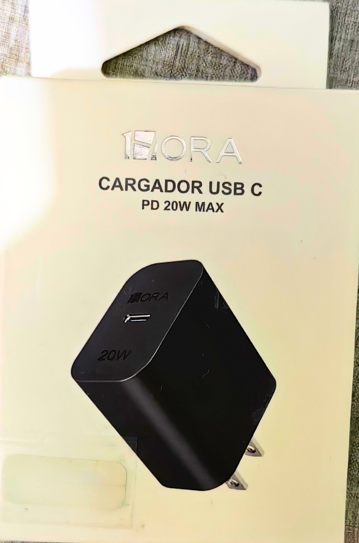 GAR152 - Cargador USB "C" PD 20W MAX 1Hora