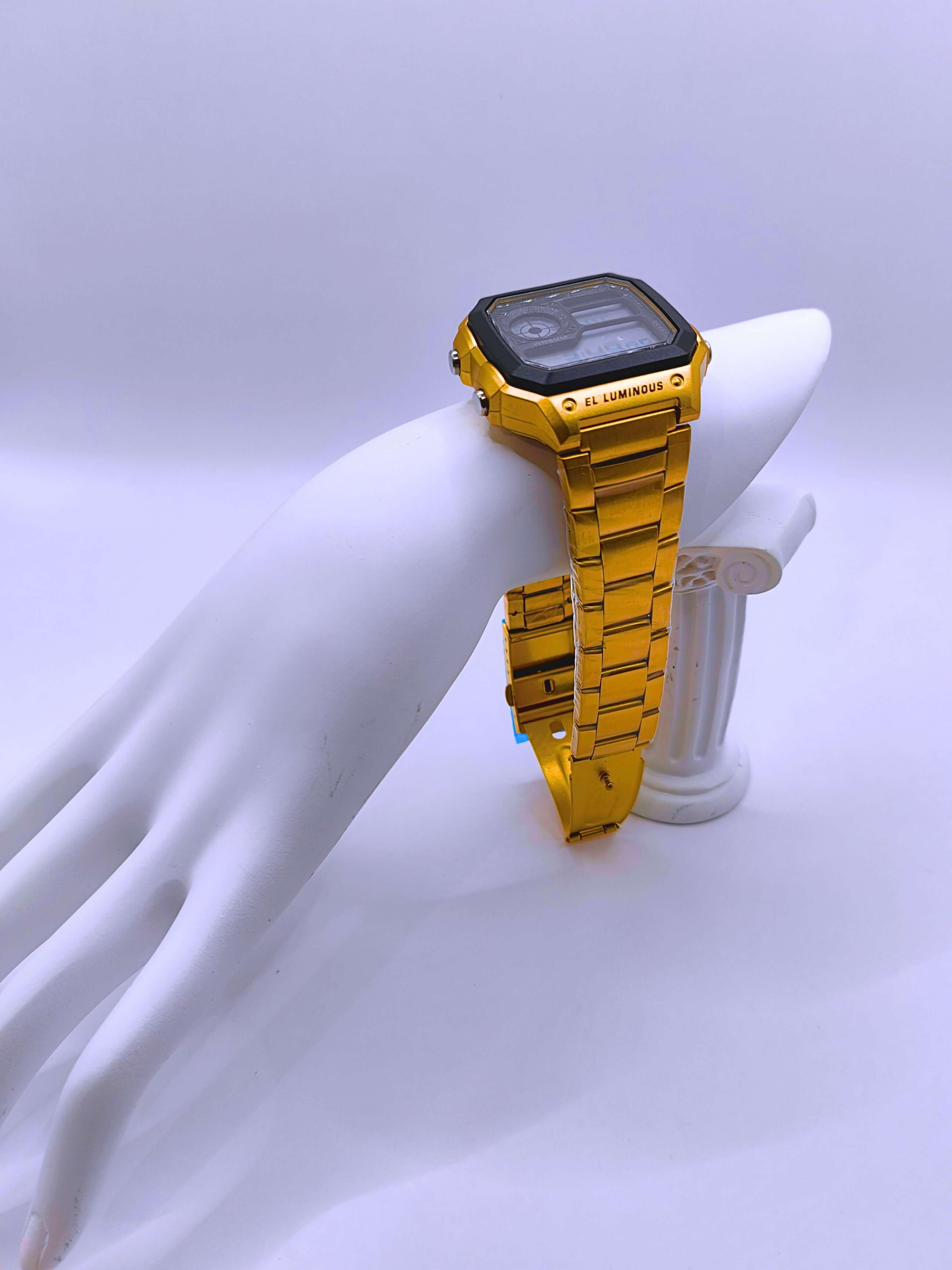 WA0006 - Reloj Digital Acero inoxidable Dorado SKMEI