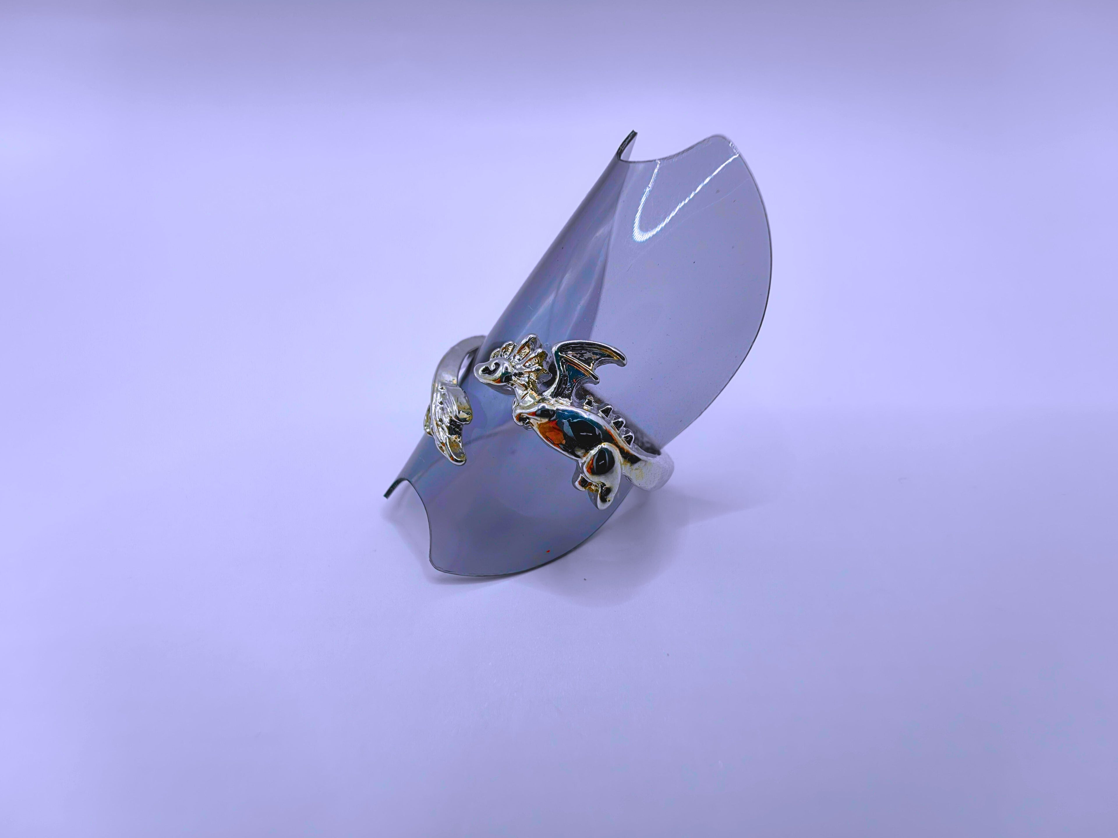 RB0018 - Anillo Zinc Dragón Plateado Ajustable Calenbi