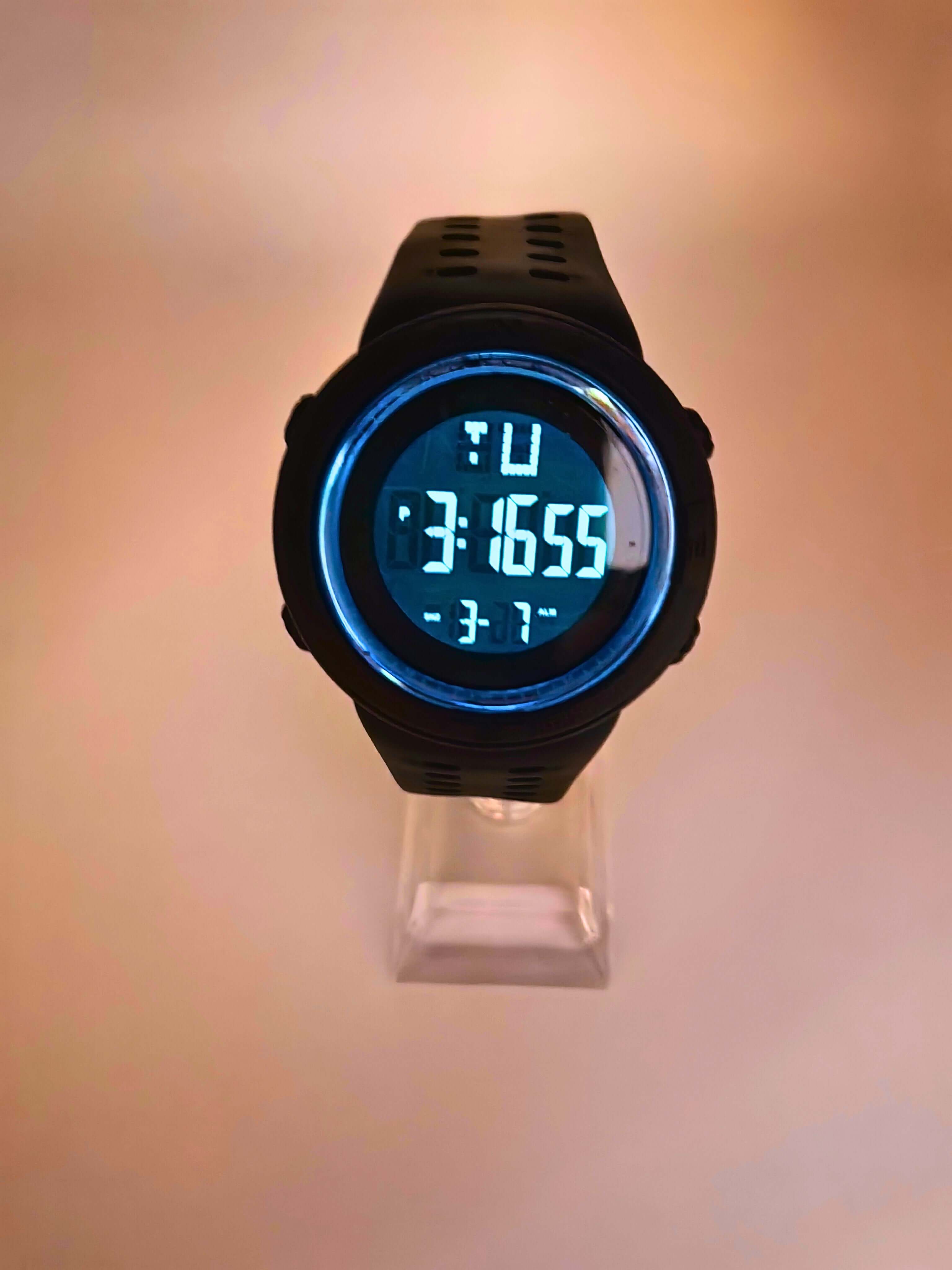 WA0021 - Reloj Digital Deportivo Circulo Azul Cielo Calenbi