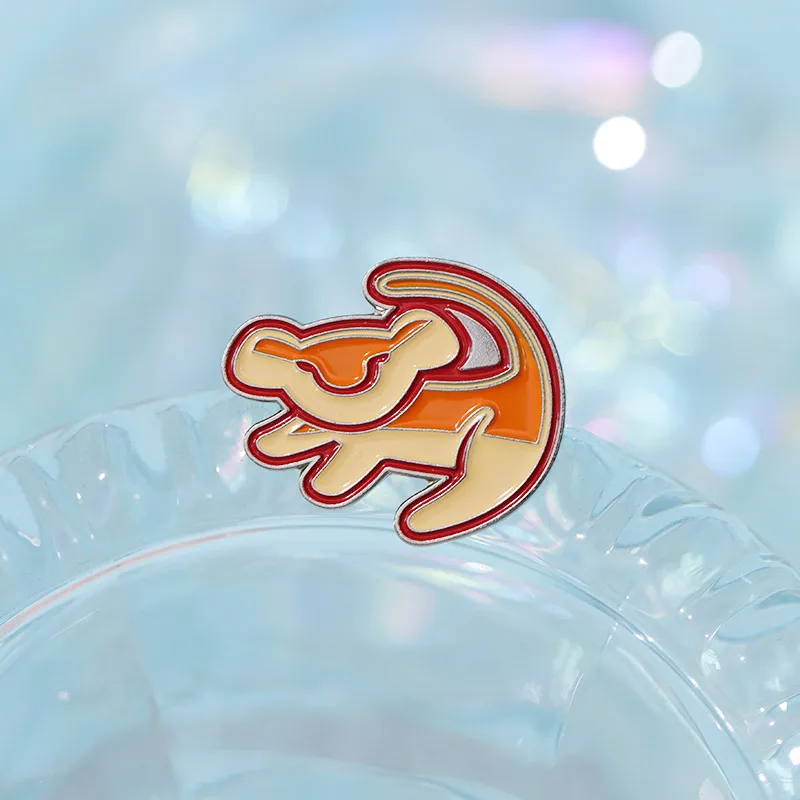 KG0007 - Pin Unisex Café Rey León Calenbi