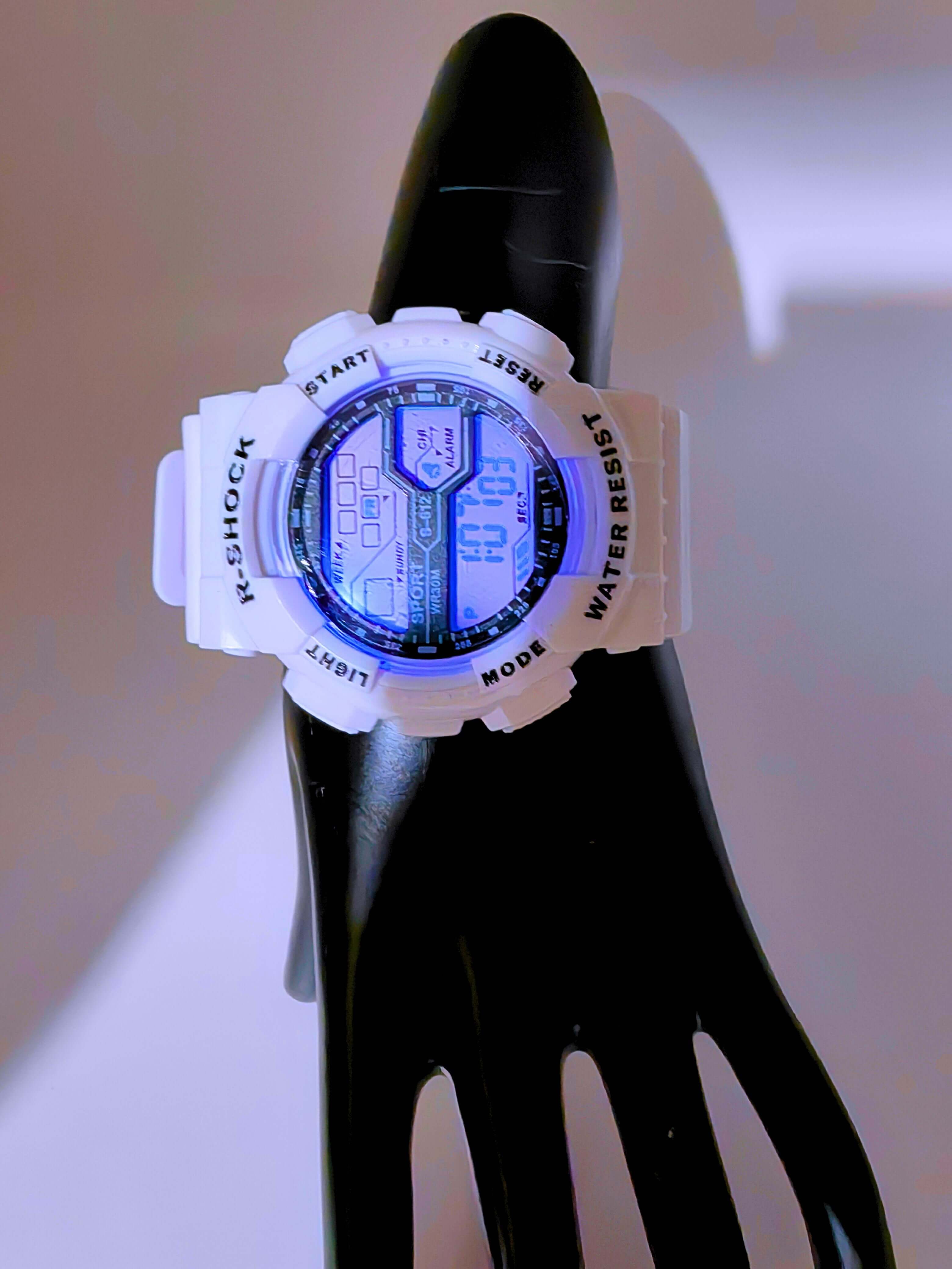 WA0011 - Reloj Digital Blanco Calenbi