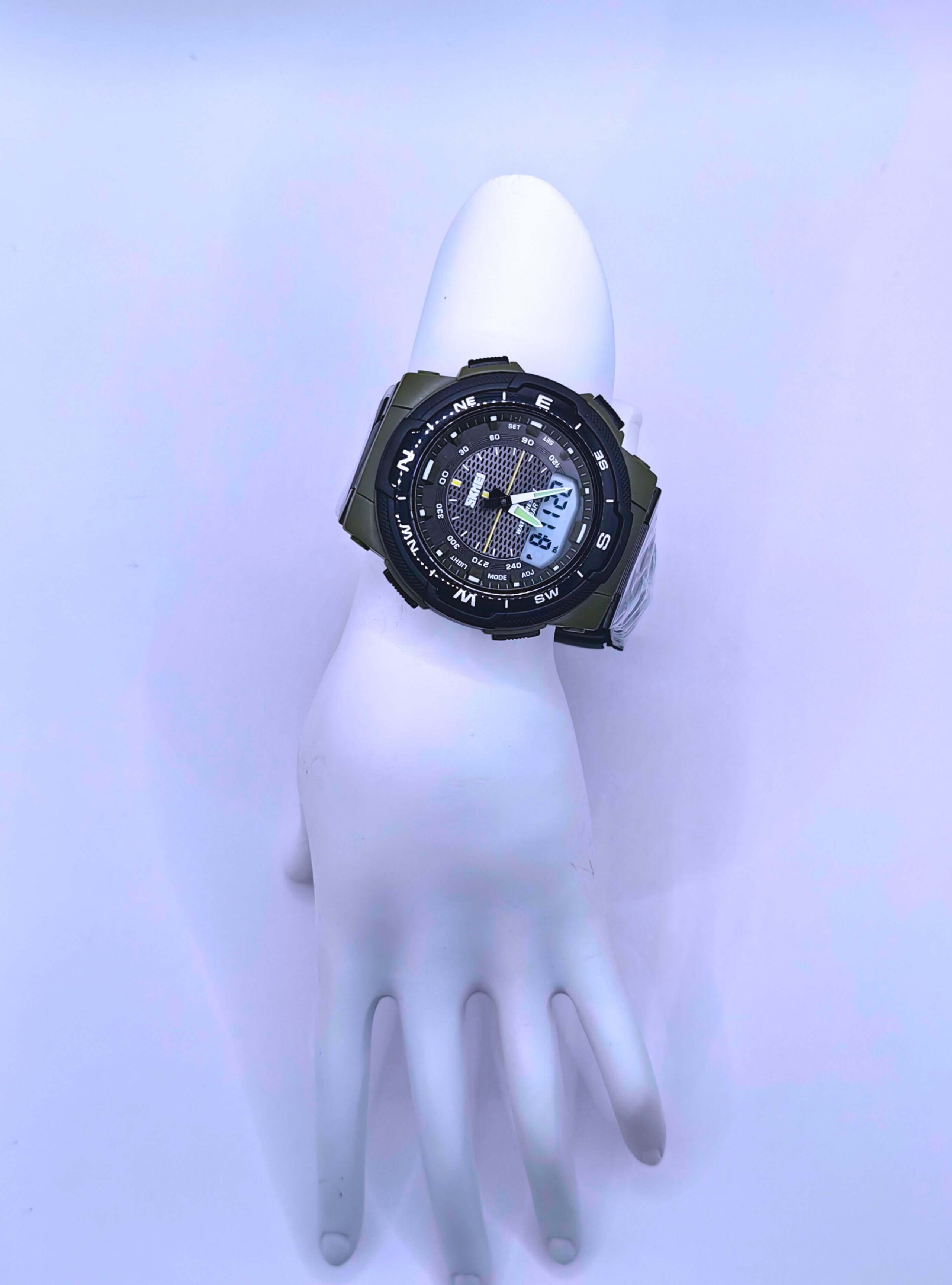 WA0010 - Reloj Digital/Análogo Acero Verde SKMEI