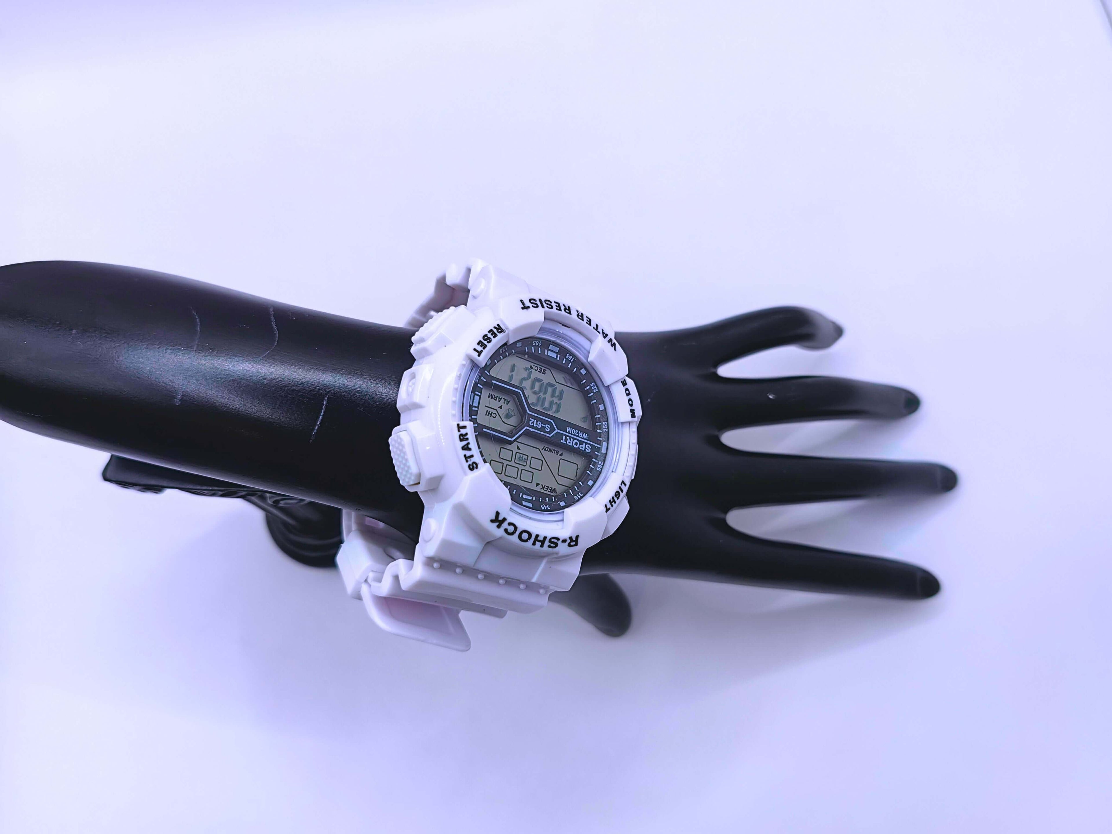 WA0011 - Reloj Digital Blanco Calenbi