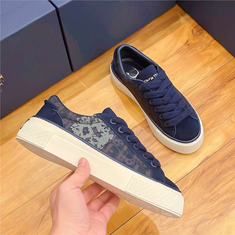 Zapatillas Deportivas Casuales y Sencillas