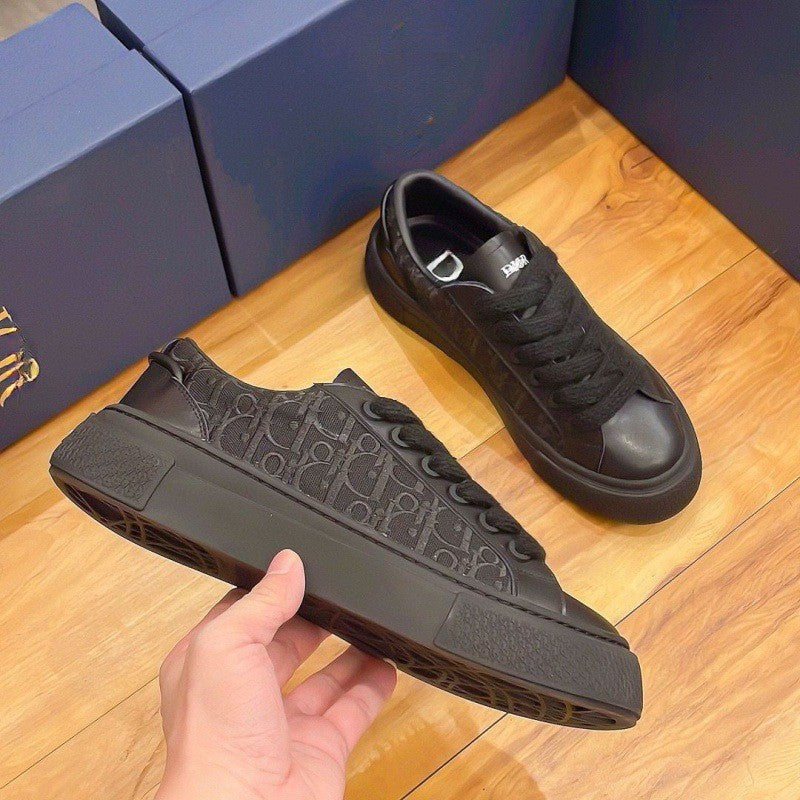 Zapatillas Deportivas Casuales y Sencillas