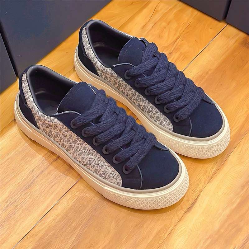 Zapatillas Deportivas Casuales y Sencillas